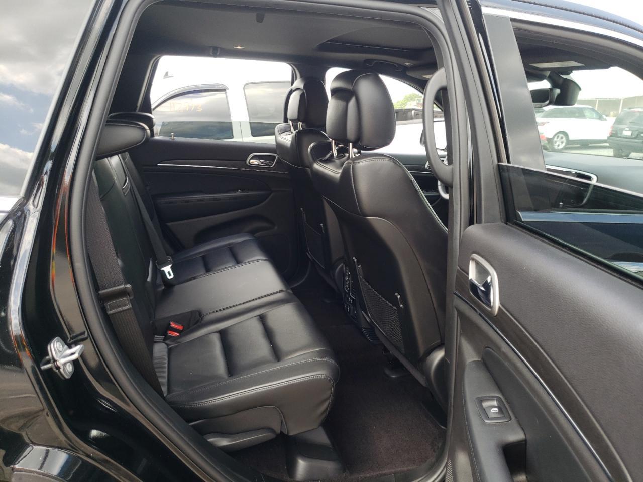 2018 Jeep Grand Cherokee 1C4RJFBGXJC179892