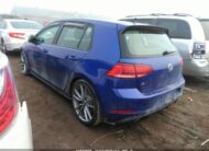 2018 Volkswagen Golf WVWVF7AU1JW098131