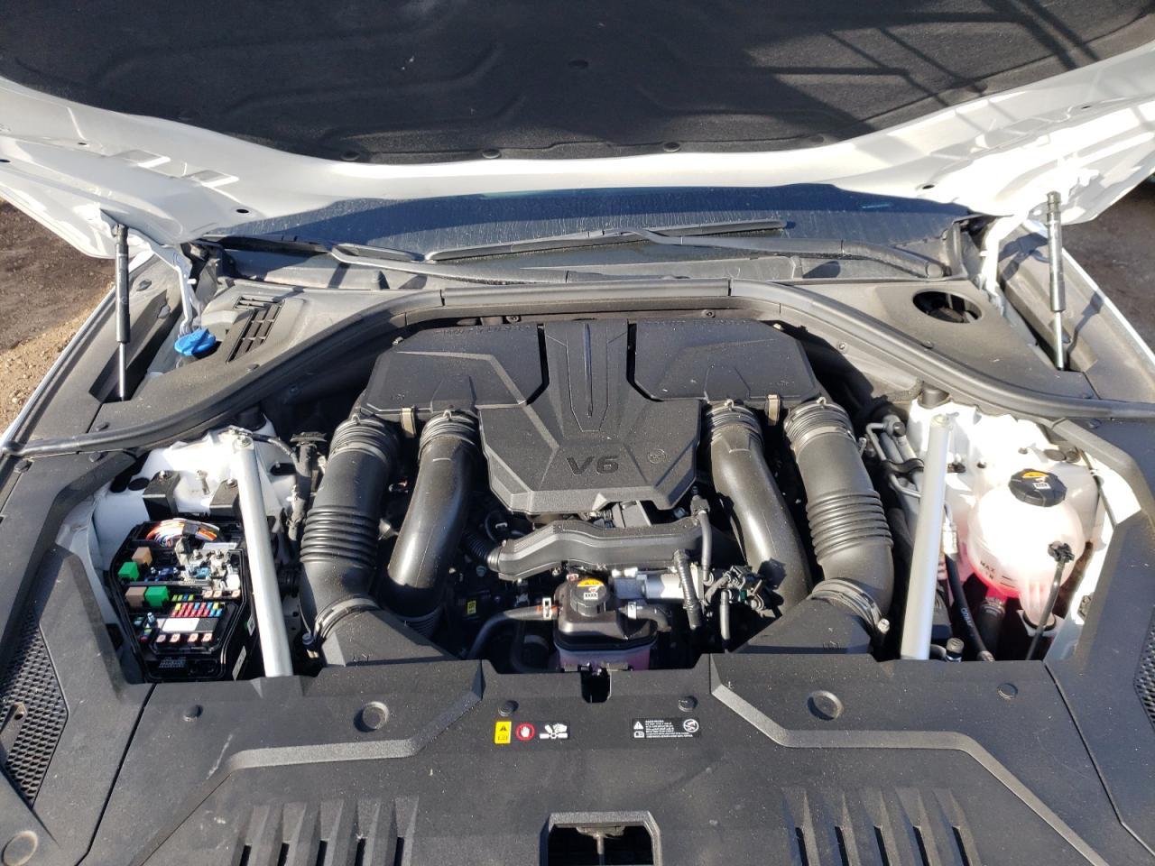 2022 Genesis GV70 KMUMCDTC6NU018831