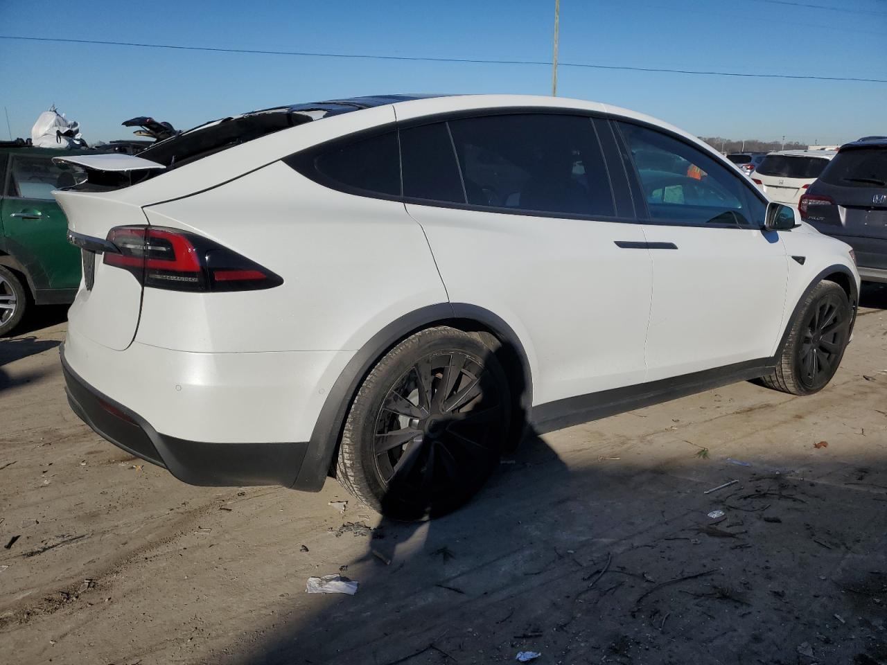 2023 Tesla Model X 7SAXCAE54PF367658