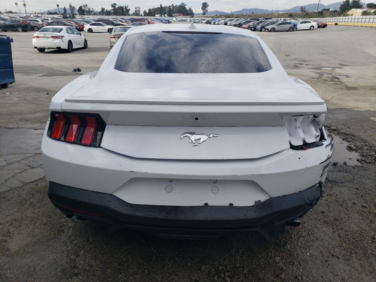 2024 Ford Mustang 1FA6P8TH2R5113265